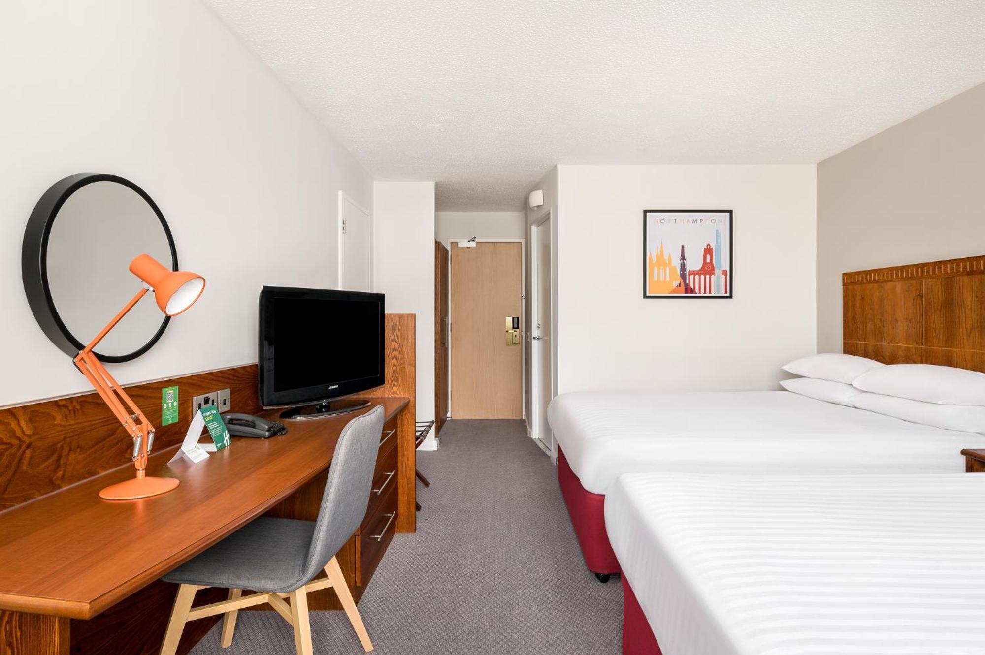 By Ihg