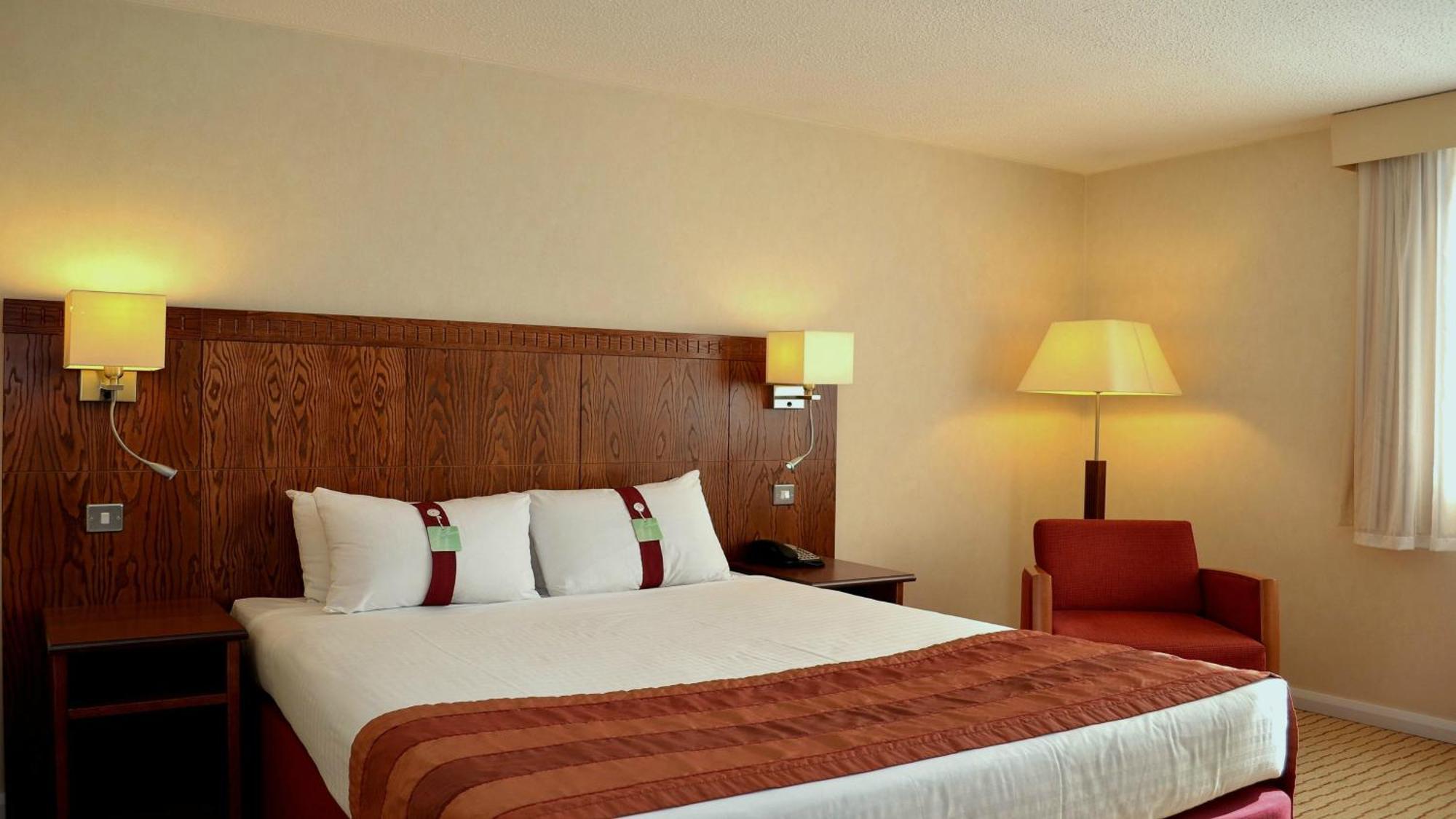 By Ihg Отель Нортхемптон