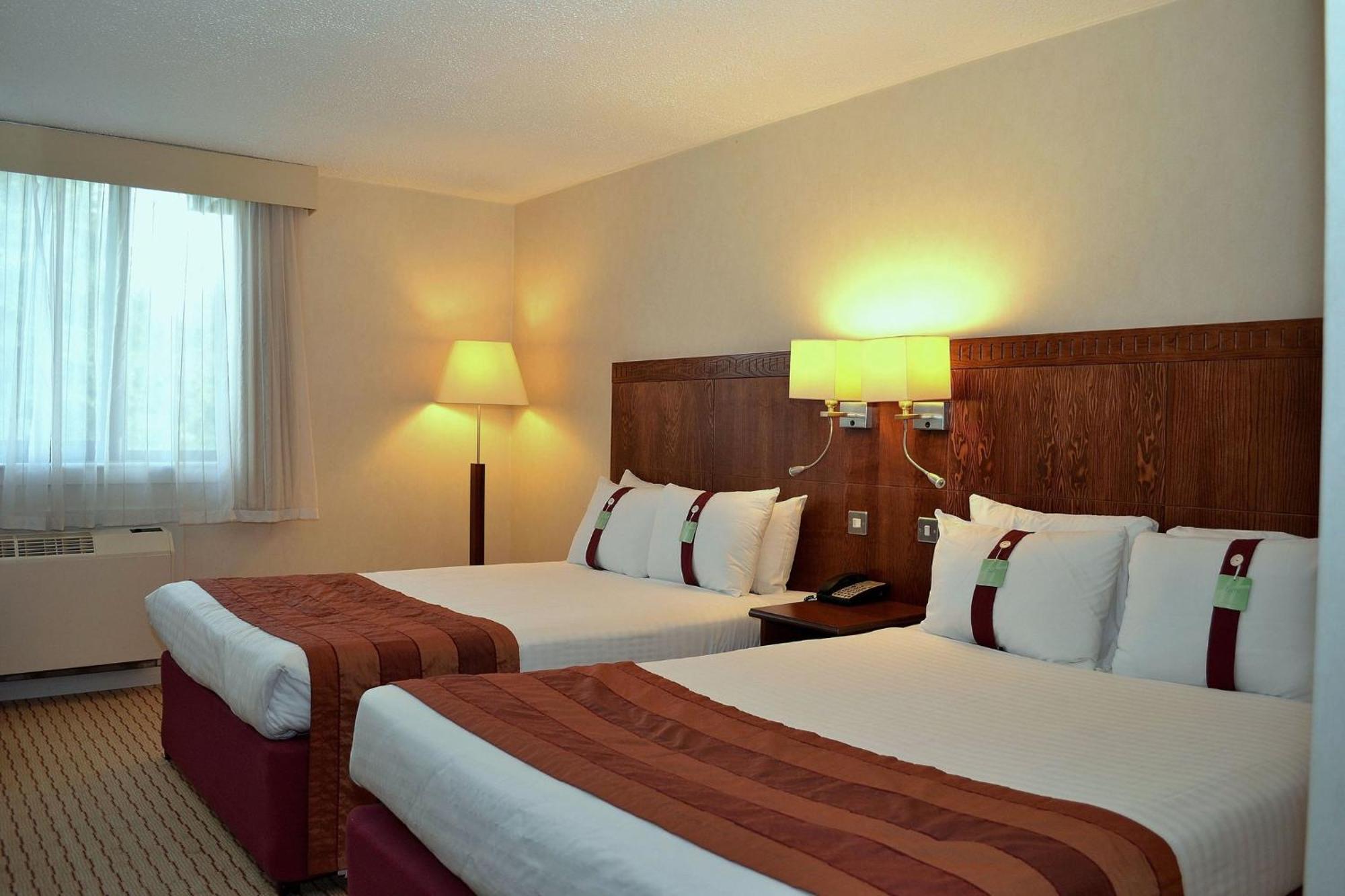 Hotel By Ihg